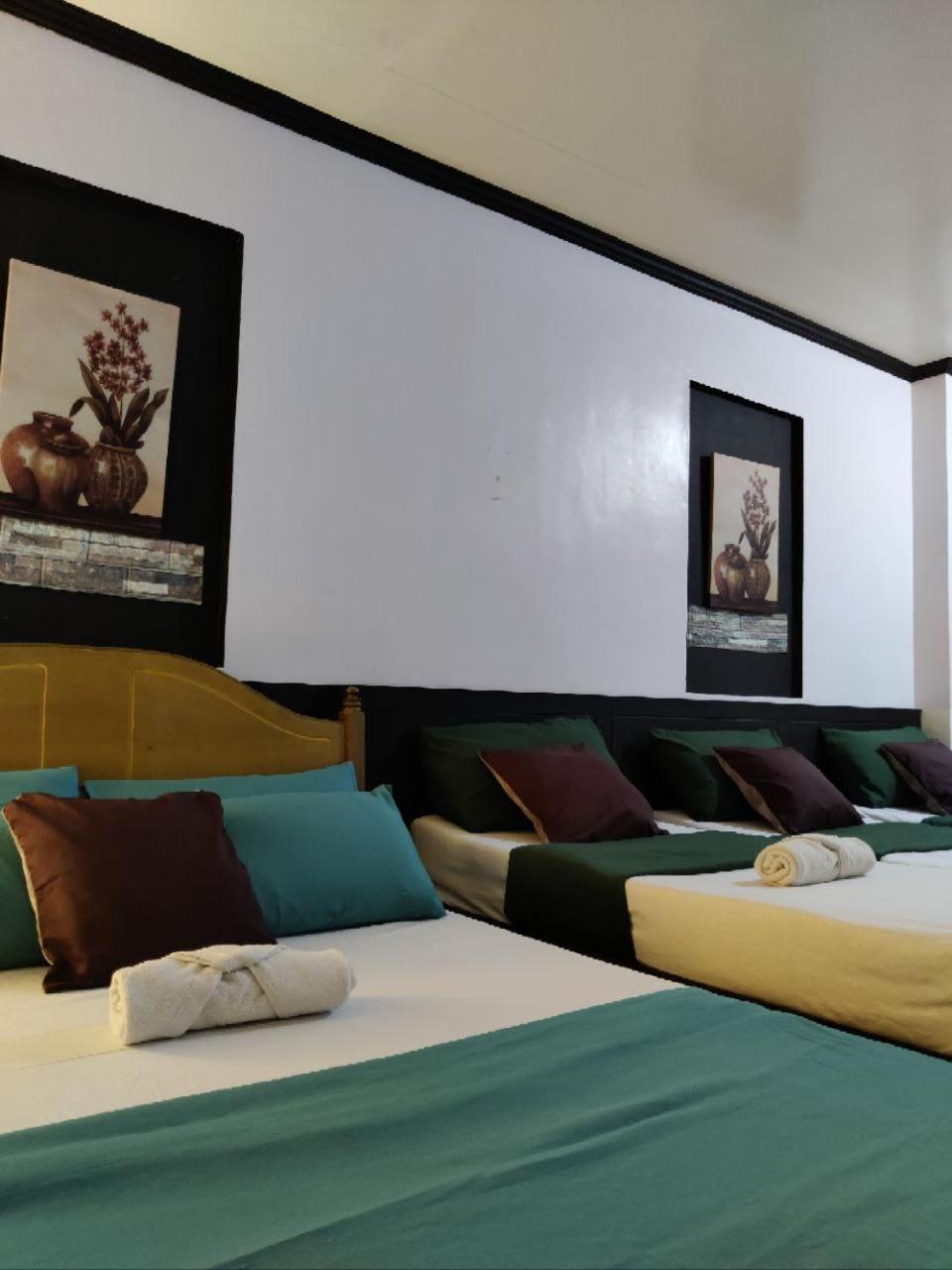 Center Parkway Pension House Kalibo Exteriér fotografie