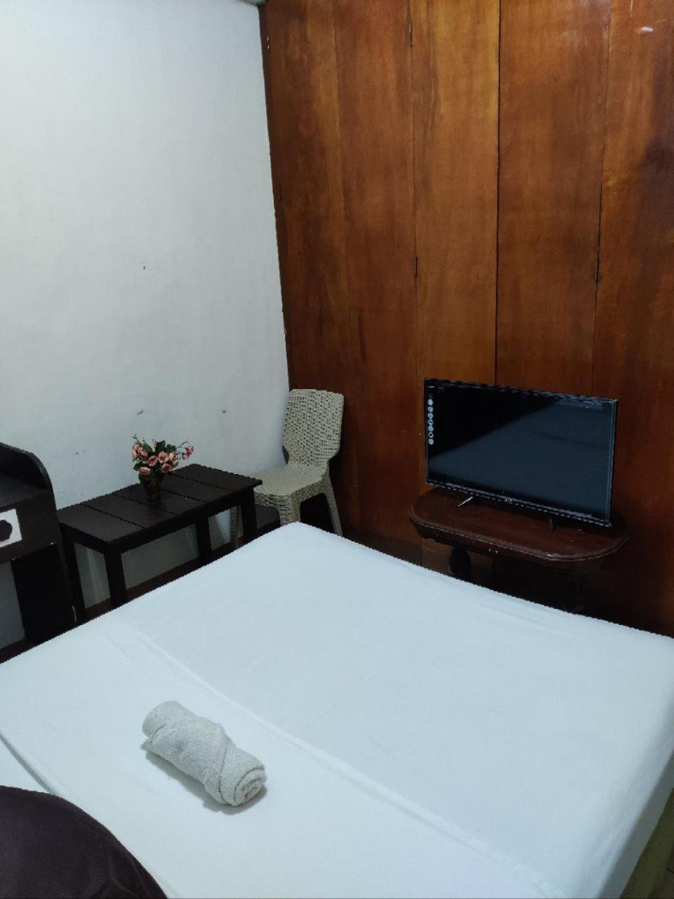 Center Parkway Pension House Kalibo Exteriér fotografie
