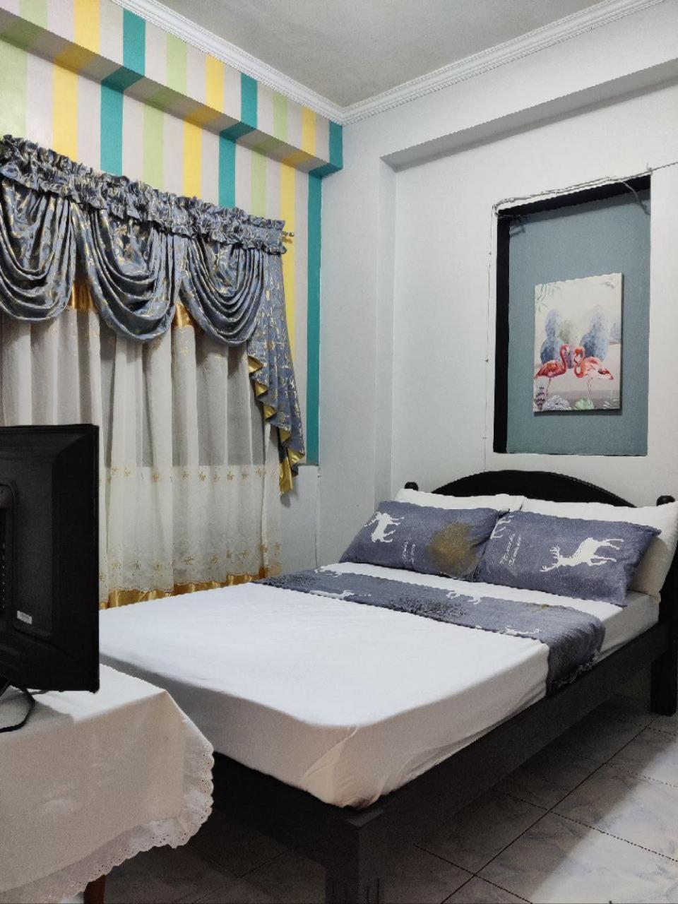 Center Parkway Pension House Kalibo Exteriér fotografie