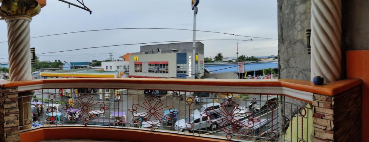 Center Parkway Pension House Kalibo Exteriér fotografie