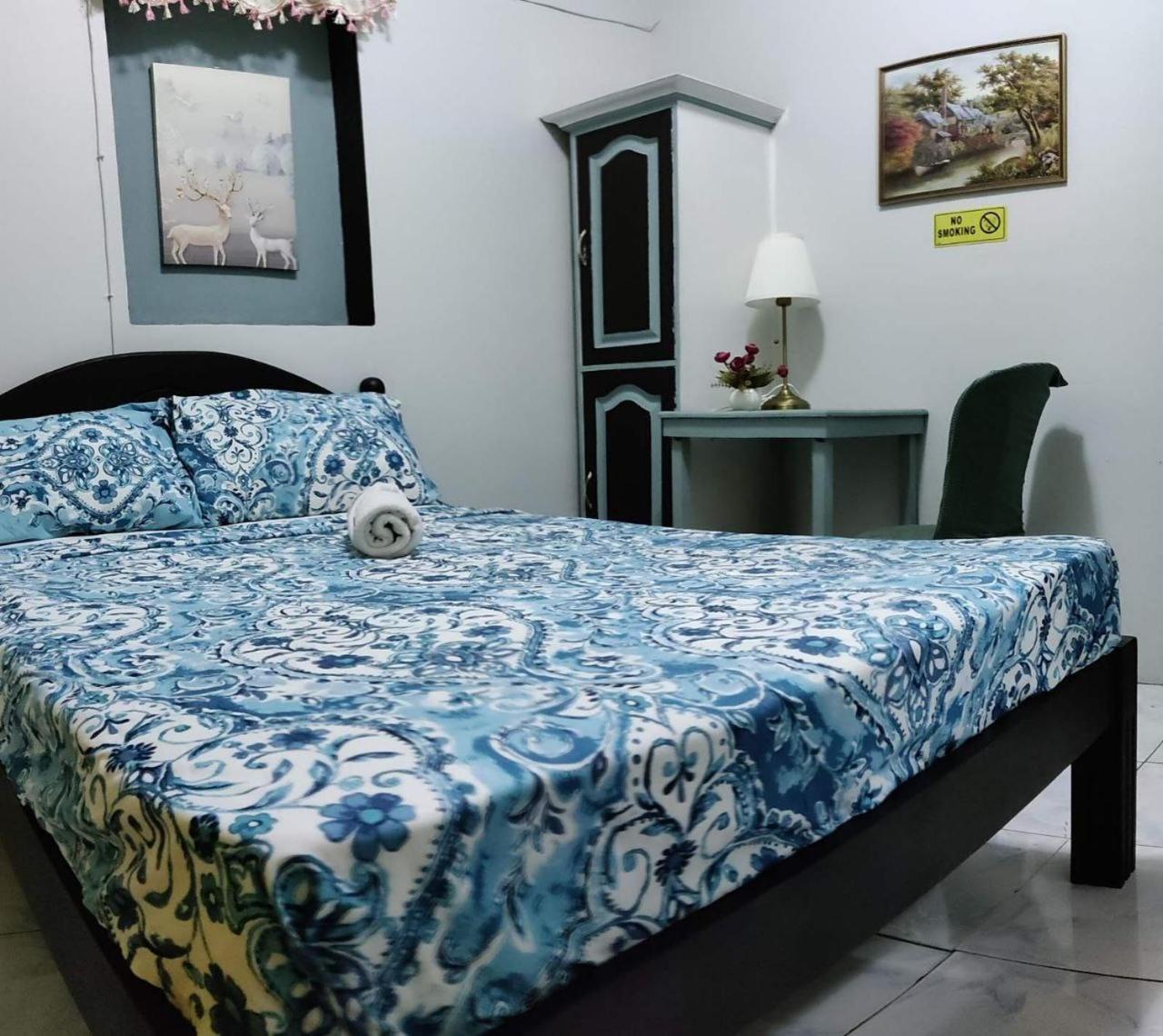 Center Parkway Pension House Kalibo Exteriér fotografie