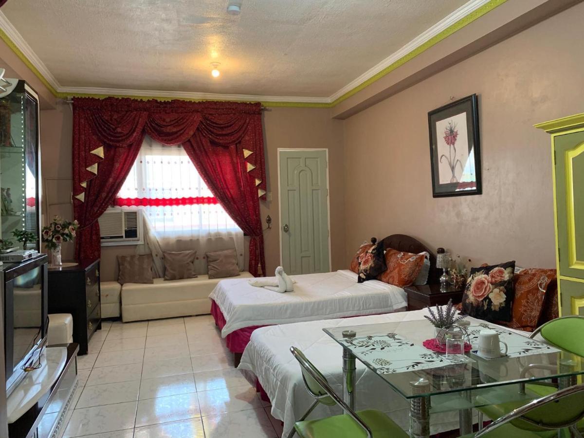 Center Parkway Pension House Kalibo Exteriér fotografie